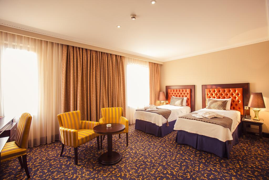 Hotel Intourist Palace Batoemi Kamer foto