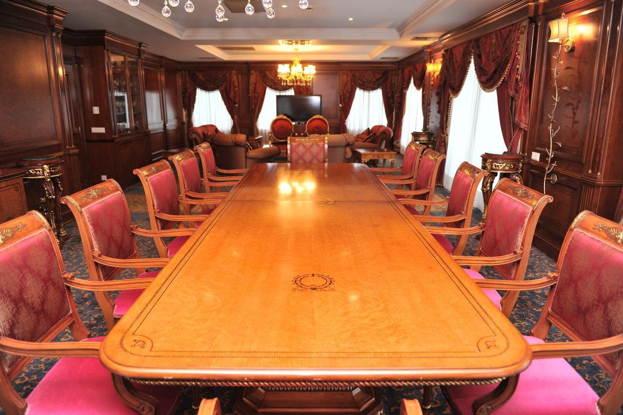 Hotel Intourist Palace Batoemi Kamer foto