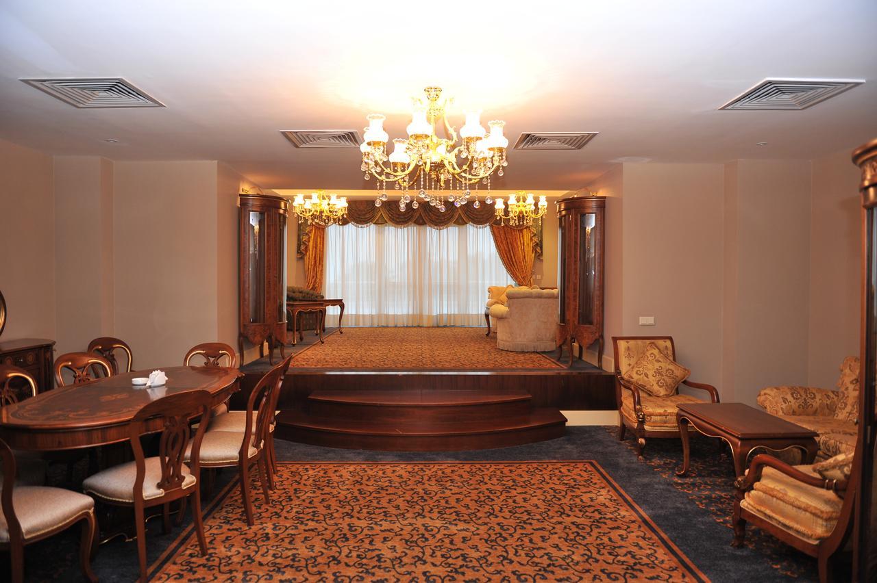 Hotel Intourist Palace Batoemi Kamer foto