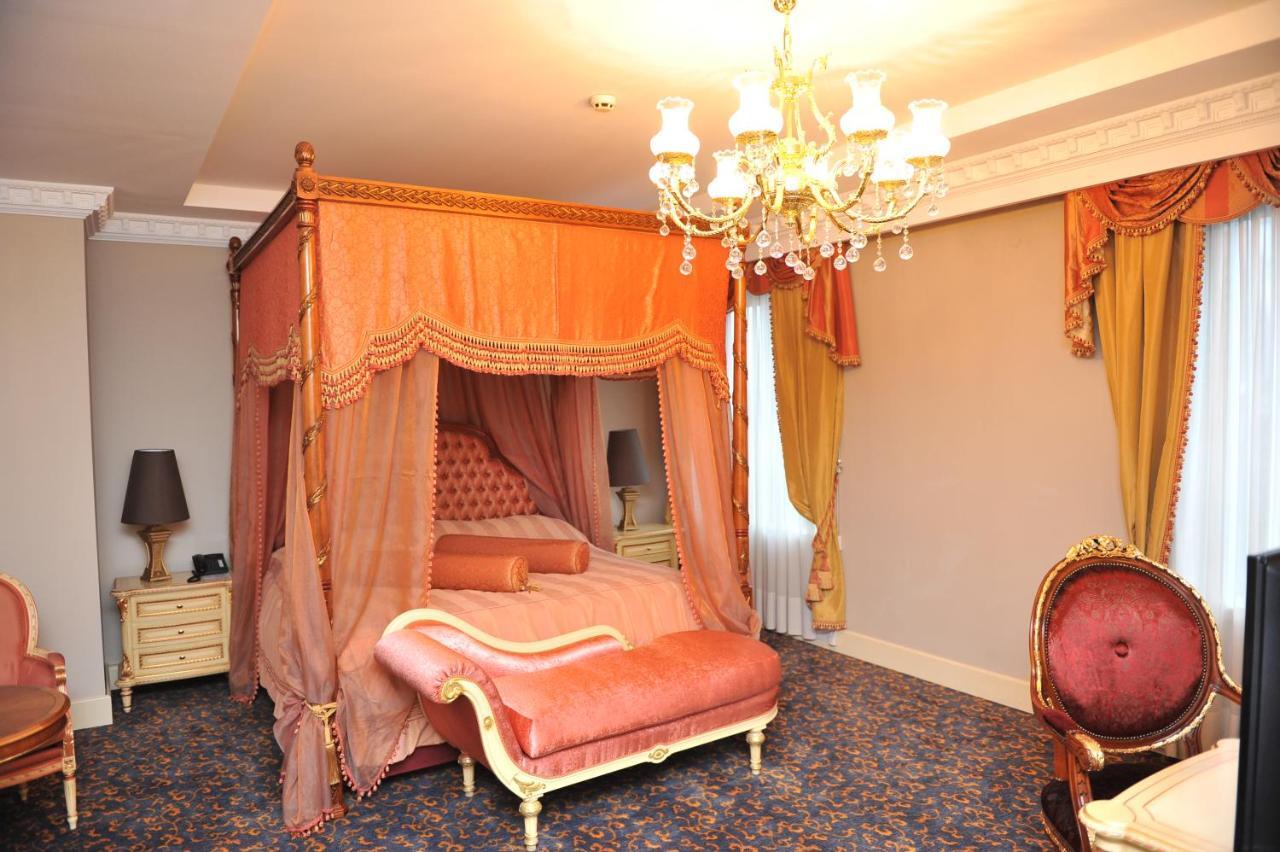 Hotel Intourist Palace Batoemi Kamer foto